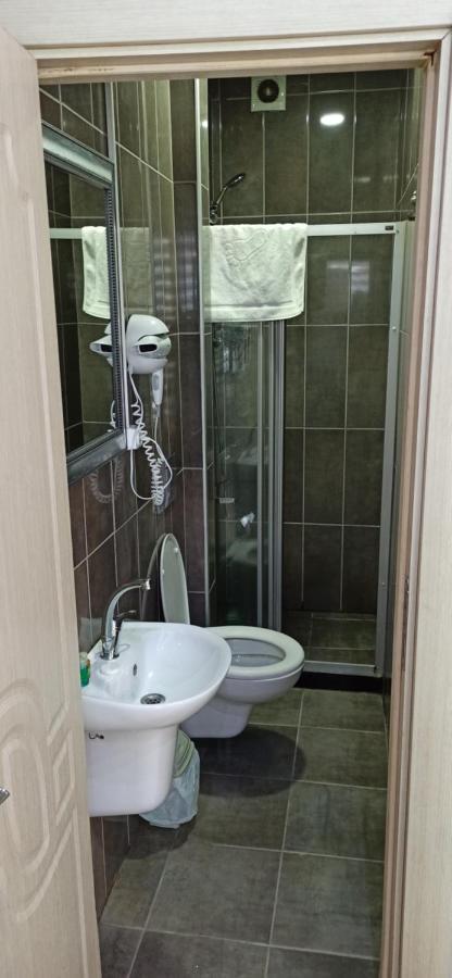Taxim Starlight Hotel Istanbul Bagian luar foto