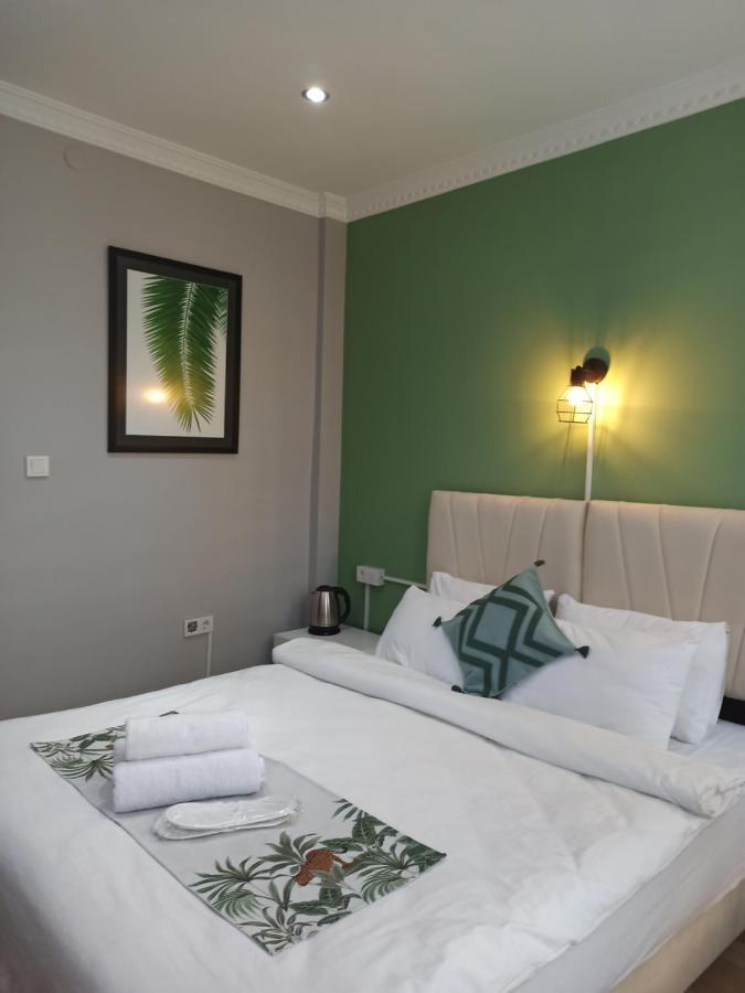 Taxim Starlight Hotel Istanbul Bagian luar foto