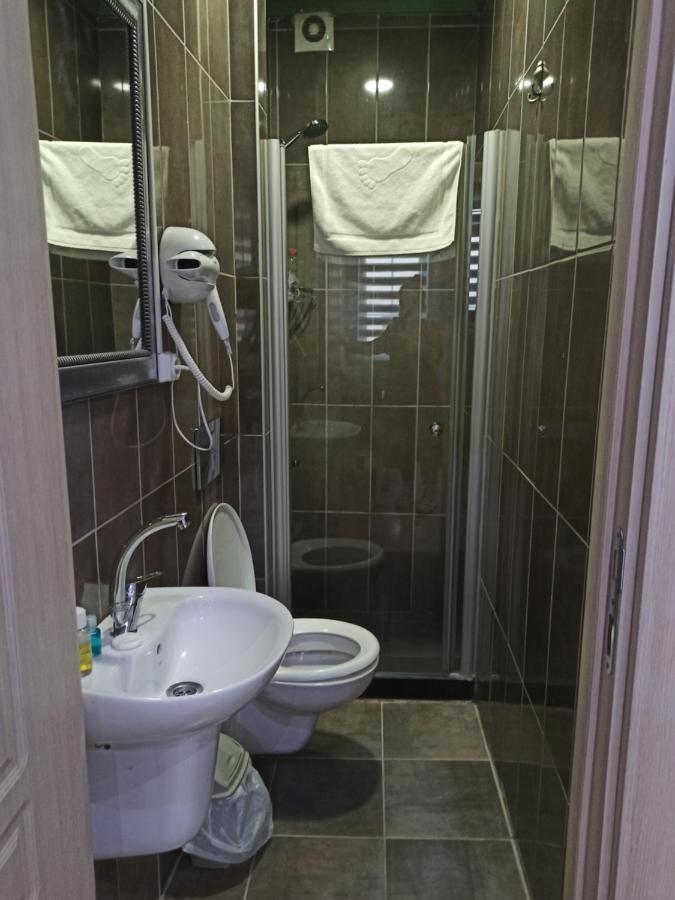 Taxim Starlight Hotel Istanbul Bagian luar foto
