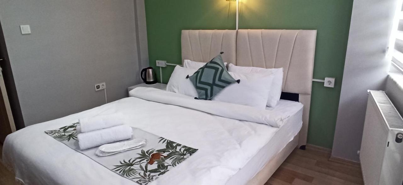 Taxim Starlight Hotel Istanbul Bagian luar foto