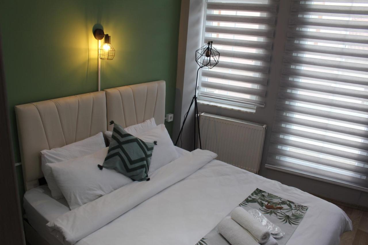 Taxim Starlight Hotel Istanbul Bagian luar foto