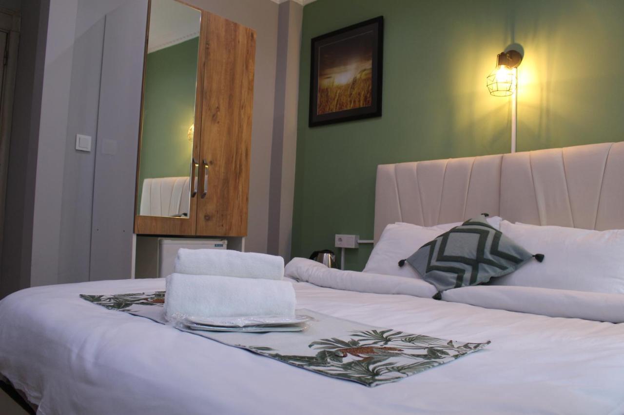 Taxim Starlight Hotel Istanbul Bagian luar foto